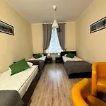 Апарт-отель Bedrooms Piotrkowska 64