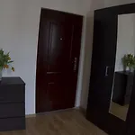 Bedrooms Piotrkowska 64 아파트호텔 우치
