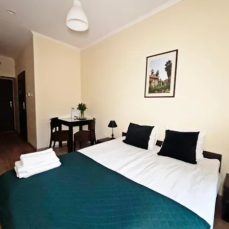 Hotel apartamentowy Bedrooms Piotrkowska 64