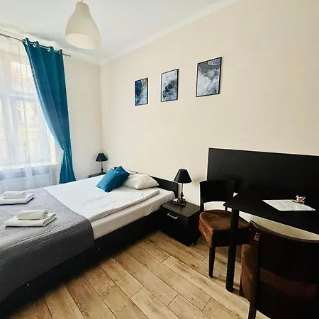 Bedrooms Piotrkowska 64 Hotel apartamentowy Łódź