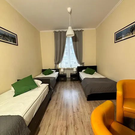 Apart Otel Bedrooms Piotrkowska 64