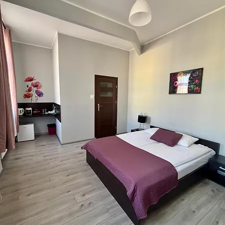 Hotel apartamentowy Bedrooms Piotrkowska 64 Łódź
