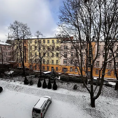 Bedrooms Piotrkowska 64 4*