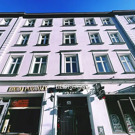 Hotel apartamentowy Bedrooms Piotrkowska 64