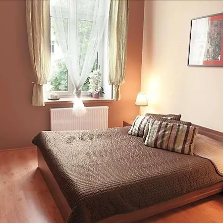 Bedrooms Piotrkowska 64