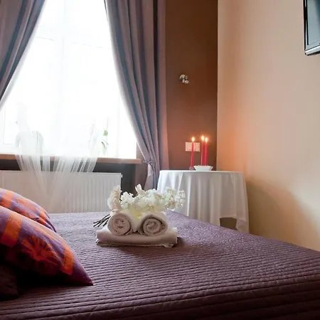 Bedrooms Piotrkowska 64 Λοτζ