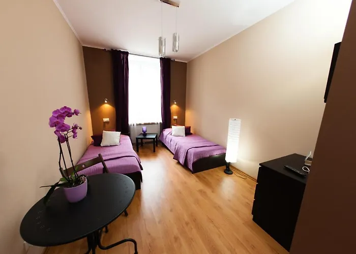 Bedrooms Piotrkowska 64 3*
