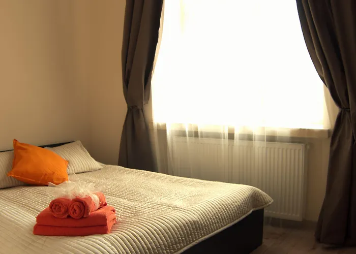 Aparthotel Bedrooms Piotrkowska 64 4*