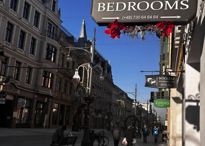 Bedrooms Piotrkowska 64 4*