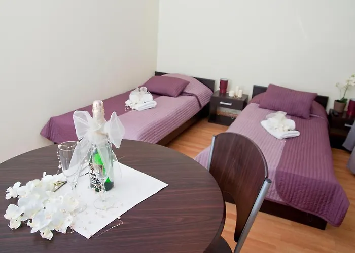 Aparthotel Bedrooms Piotrkowska 64 Lodz