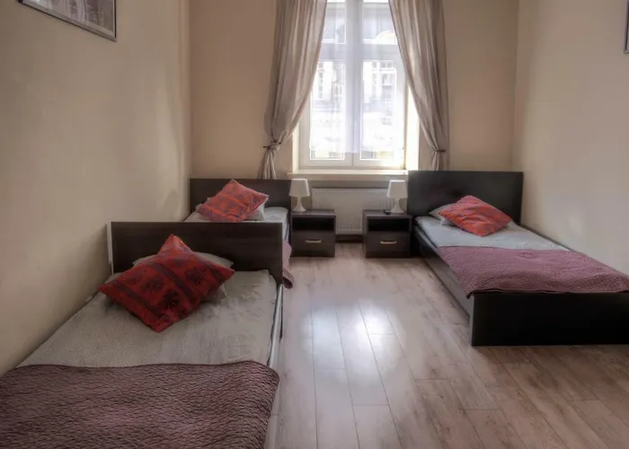 Bedrooms Piotrkowska 64 Aparthotel 4*