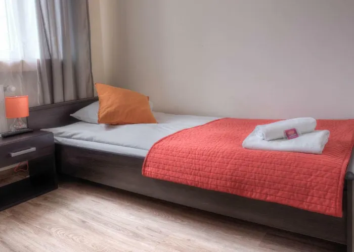 Bedrooms Piotrkowska 64 4*